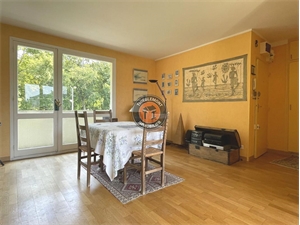 t3 à la vente -   02800  LA FERE, surface 66 m2 vente t3 - UBI436116320